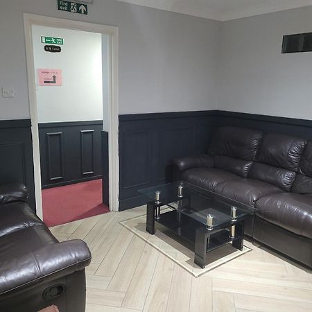 The Gatwick White House Hotel Horley Ngoại thất bức ảnh