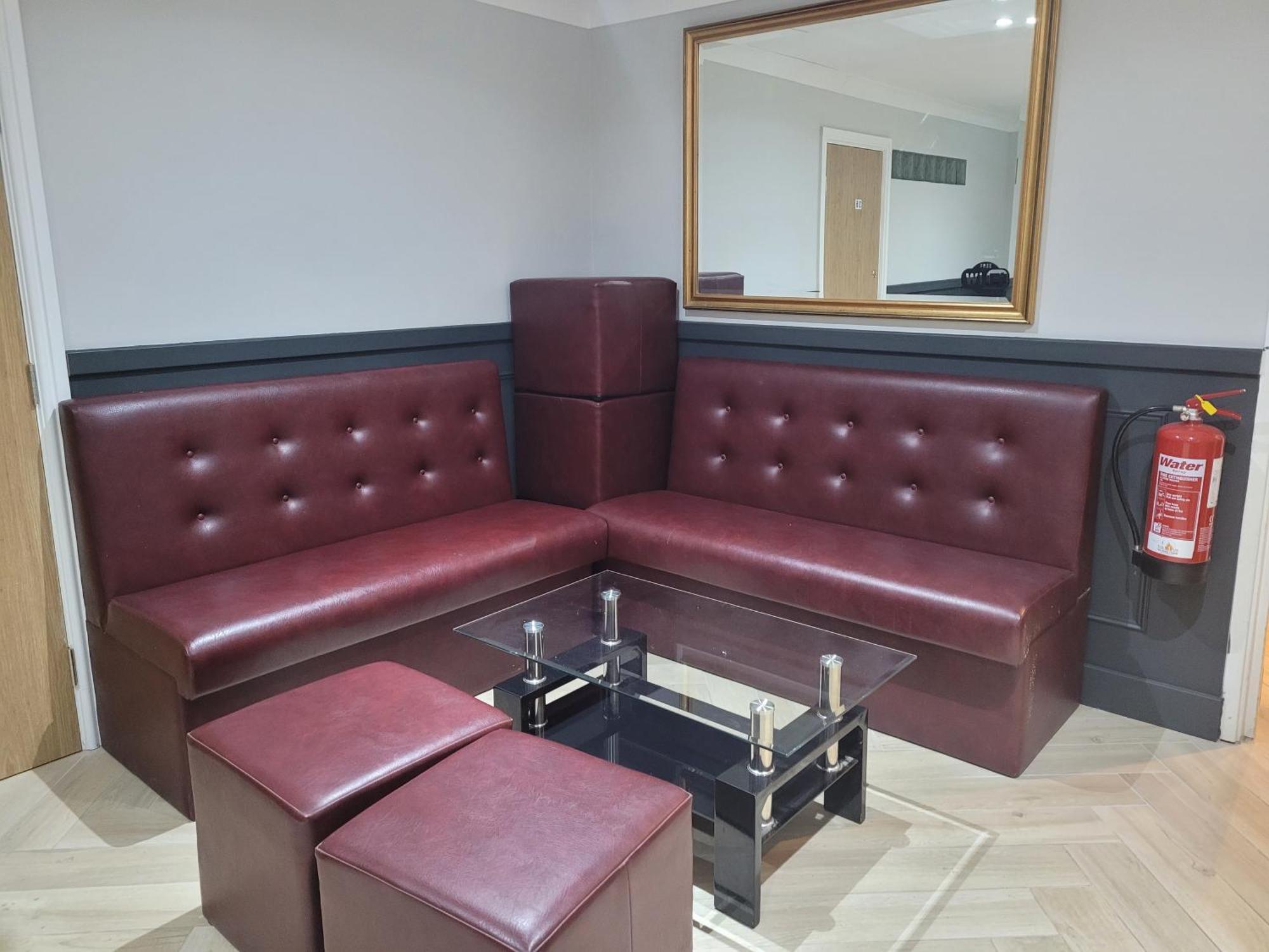 The Gatwick White House Hotel Horley Ngoại thất bức ảnh