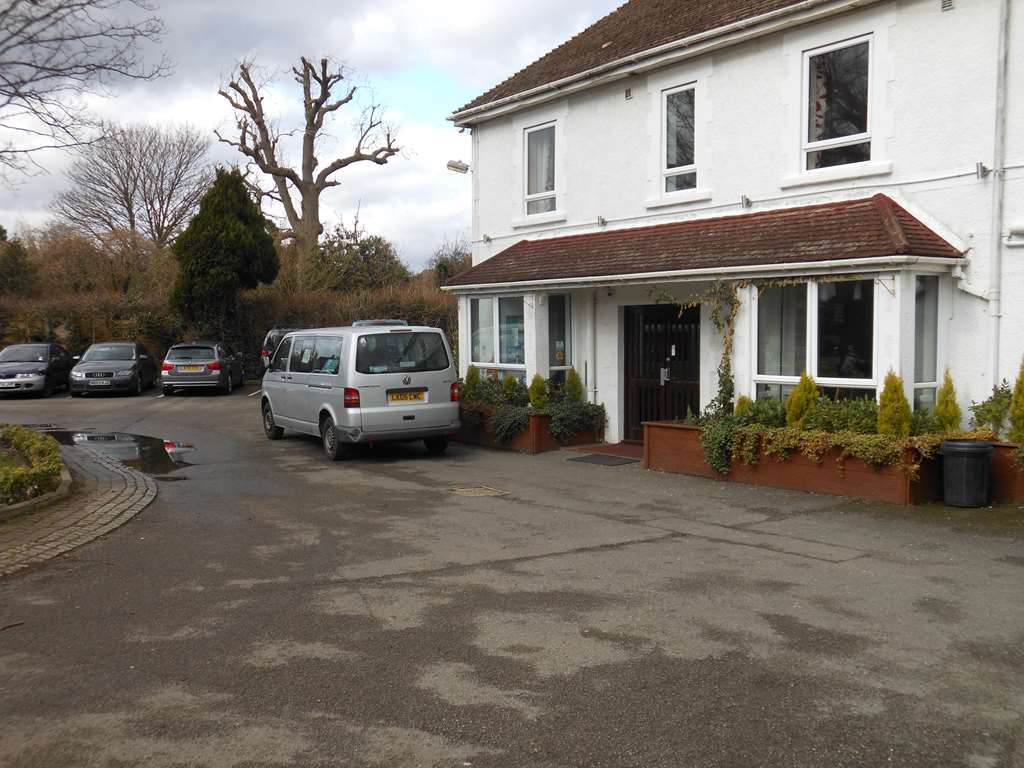 The Gatwick White House Hotel Horley Ngoại thất bức ảnh